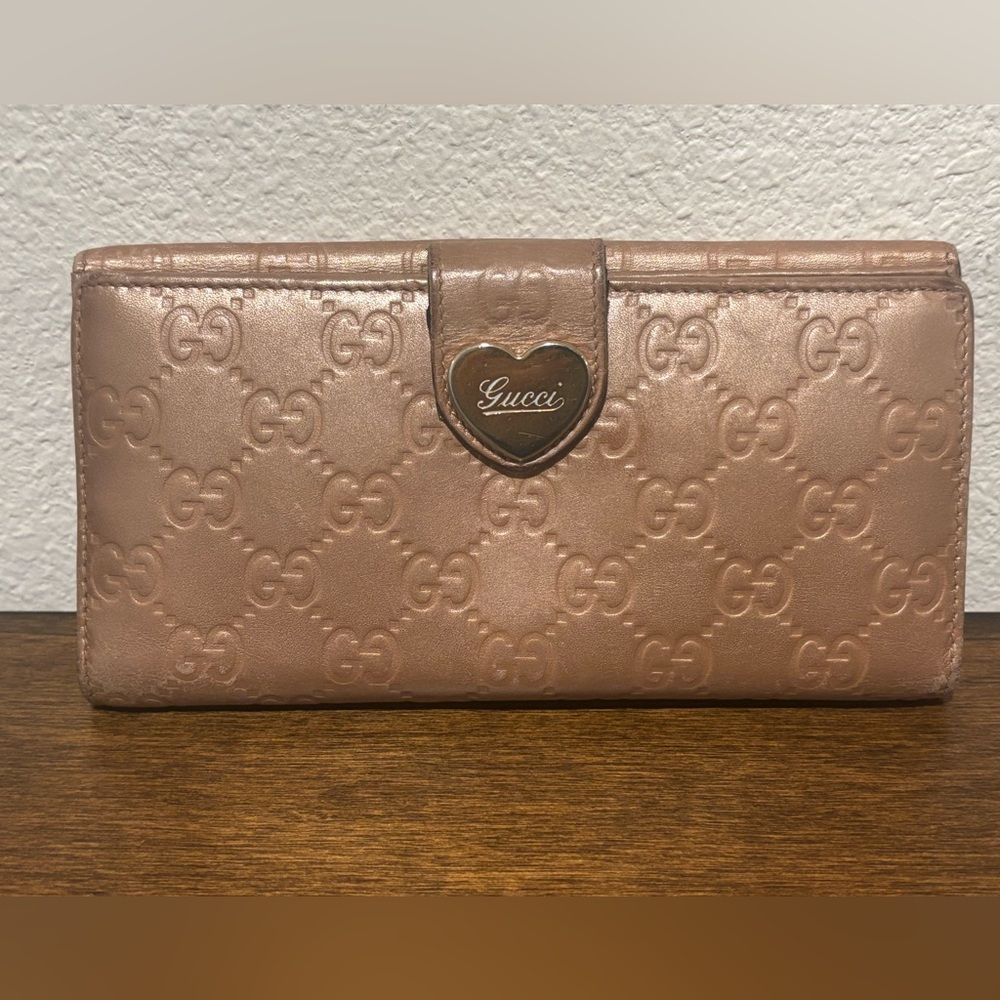 Gucci Blush Metallic Embossed Heart Wallet
